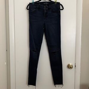 White House Black Market The Skinny Jean 4